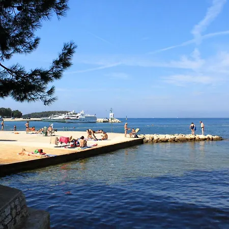 With Parking Space Mugeba, - 24244 Daire