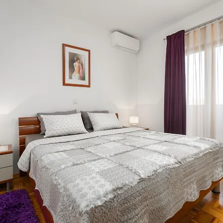 With Parking Space Mugeba, - 24244 * ポレッチ