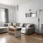 With Parking Space Mugeba, - 24244 דירה